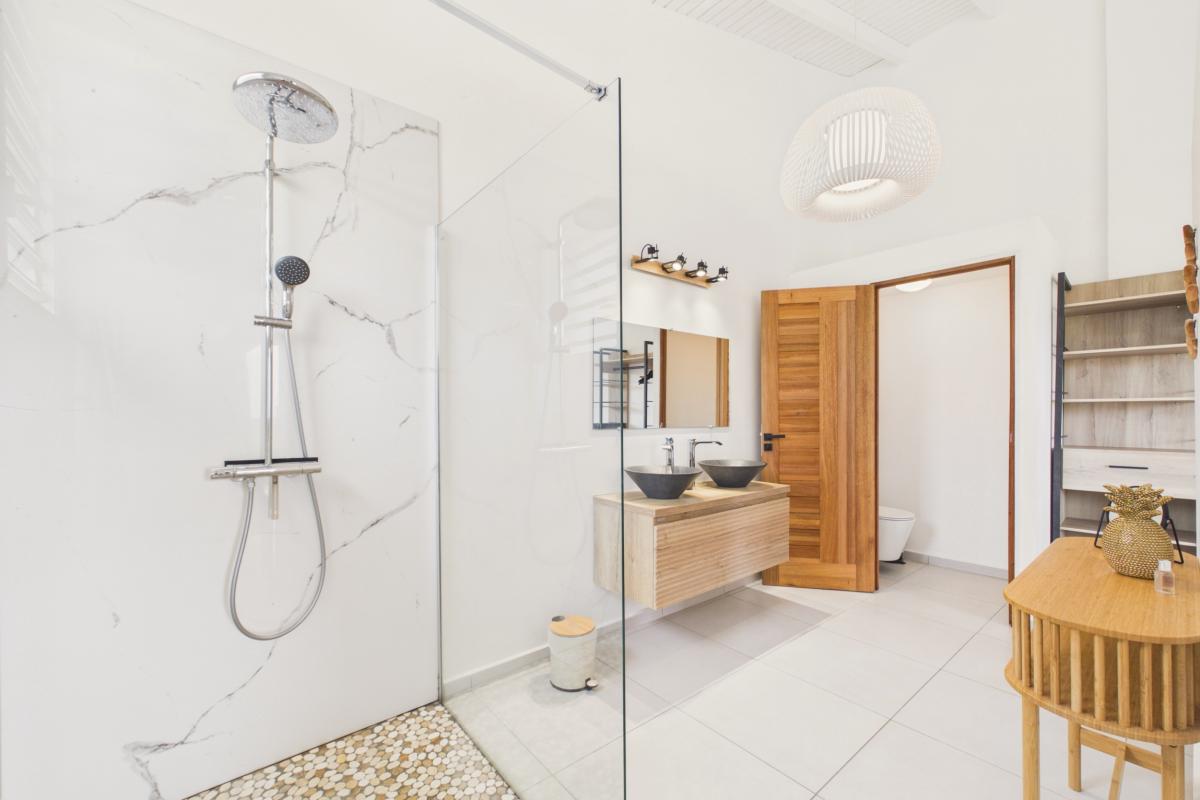 31.Location villa avec piscine vue mer Saint François Guadeloupe